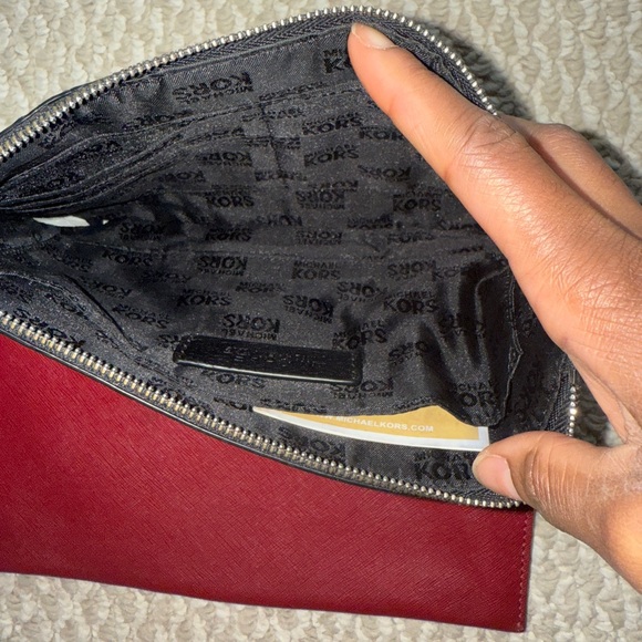 MICHAEL KORS Black and Red Wristlet Set - Picture 4 of 8